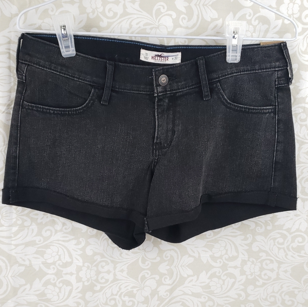 Black Hollister Jean Shorts Size 11 W 30